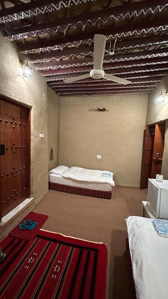 Alqalah Inn Al Ḩamrāʼ Exterior foto