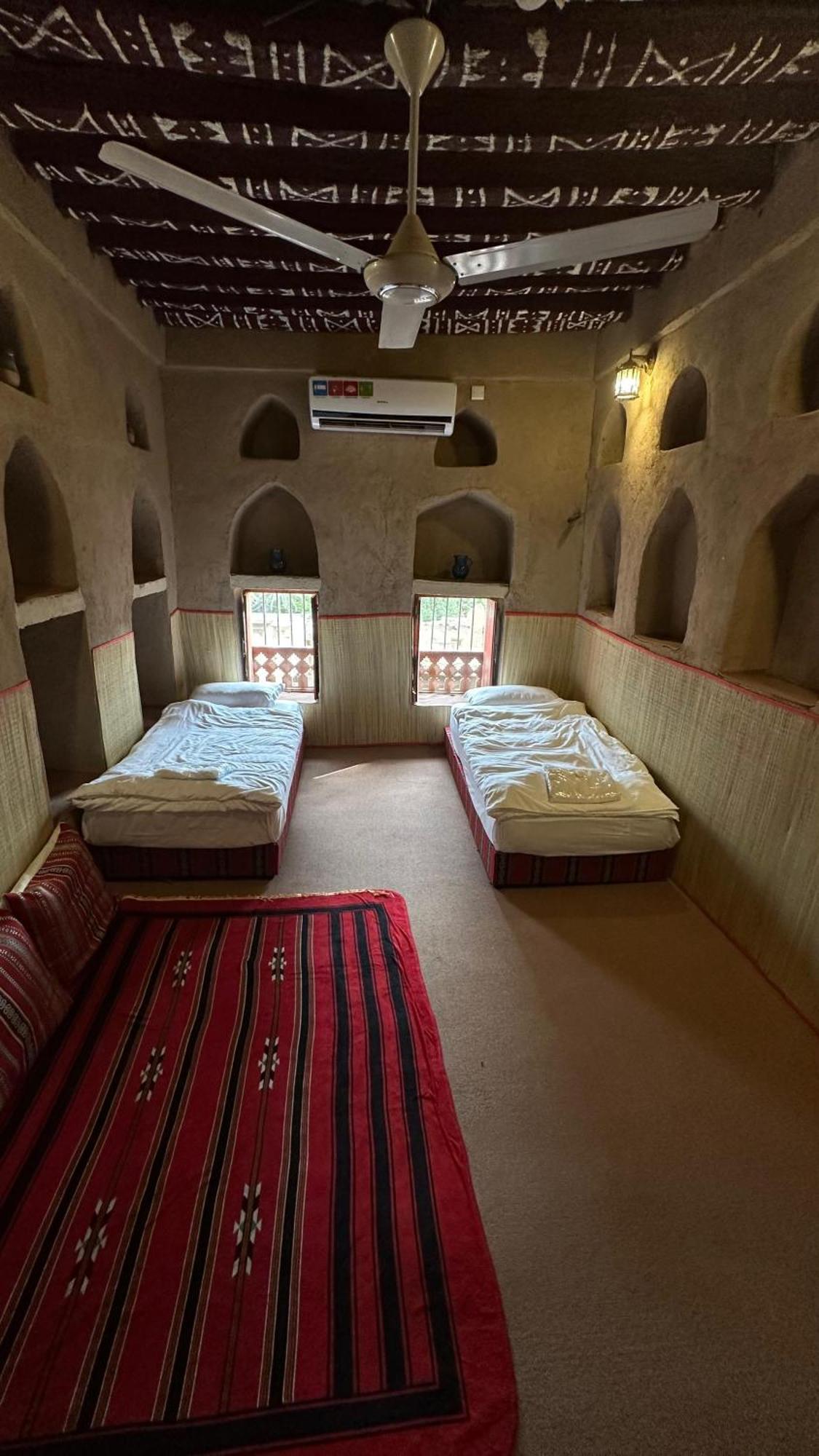 Alqalah Inn Al Ḩamrāʼ Exterior foto